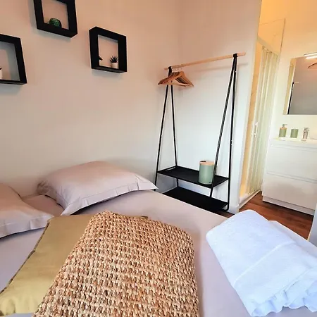 L'amiral N4 T2 Dernier Etage Bylocly Lägenhet *
